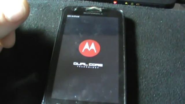 Motorola Atrix: Unlock and Upgrade to GB - Flashing GB 2.3.4 P2 смотреть онлайн
