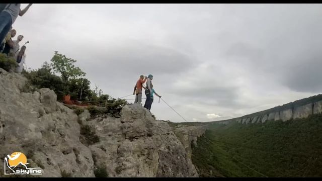 Даша Змеиное Ущелье RopeJumping with SkyLine X-Team in Crimea смотреть онлайн