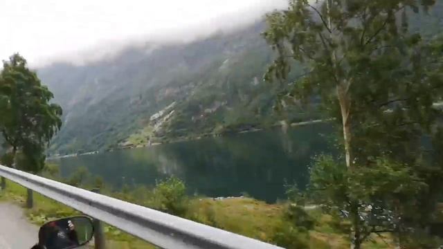 MOTORCYCLE ADVENTURE HONDA NT700V, MOUNTAINS AND FJORDS OF NORWAY смотреть онлайн