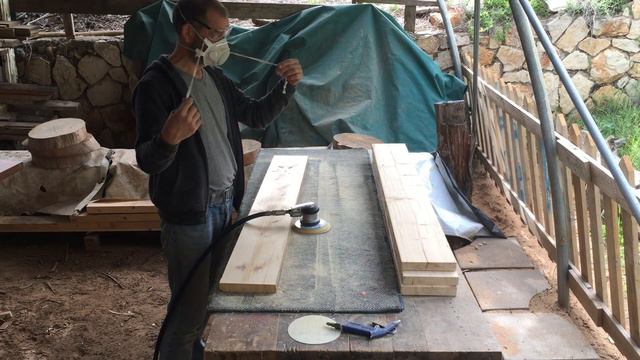 Woodworking Project for Isolation and Sanity - 5 - Recycled Wood Shelves!!! смотреть онлайн