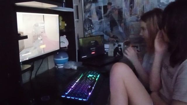 ИГРАЕМ С ПОДРУГОЙ В РОБЛОКС ХОРРОР смотреть онлайн