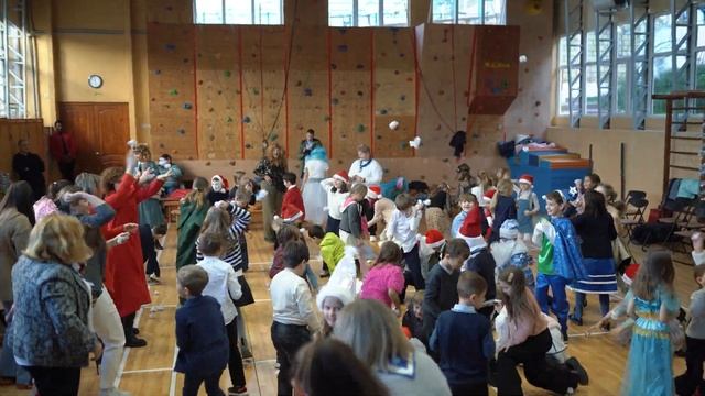 Новогодний иммерсивный спектакль Начального уровня