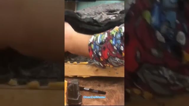 Перетяжка дивана, привносящая роскошь и комфорт!"? продолжение уже на канале,переходи? смотреть онлайн