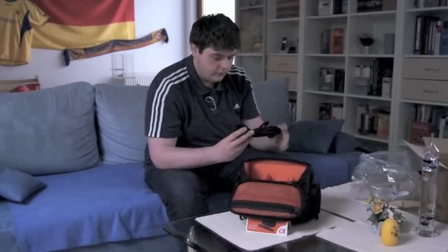 Unboxing: Sony Kameratasche (LCS SC5) смотреть онлайн