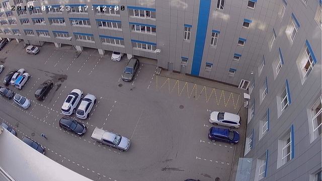 Пример дневной съемки с камеры видеонаблюдения CARCAM CAM-880 смотреть онлайн