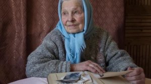 Мать старушка, письмо сыну пишет