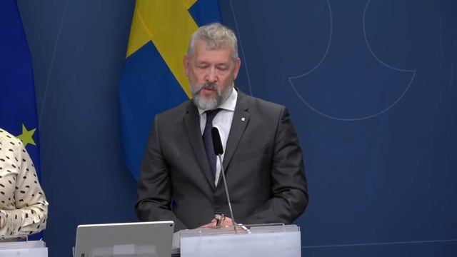 Regeringen ger uppdatering kring arbetet med högkostnadsskyddet för el смотреть онлайн
