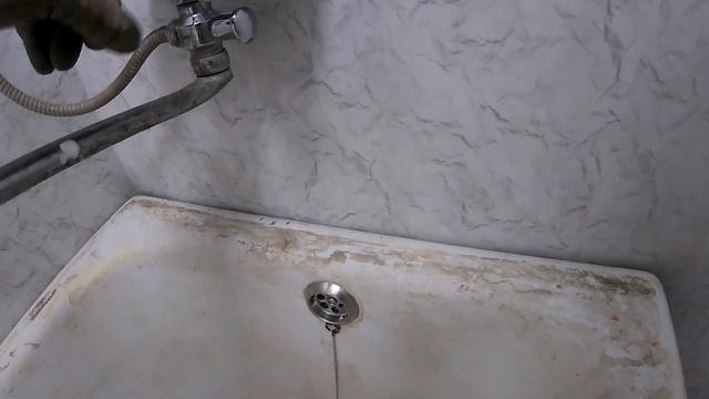 Ремонт ванны (эконом вариант) закончен, (унитаз бракованный). 2 ЧАСТЬ. смотреть онлайн