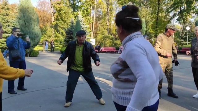 Танцы/Харьков/Dancing/Вдруг как в сказке скрипнула дверь/14.10.2023/?? смотреть онлайн