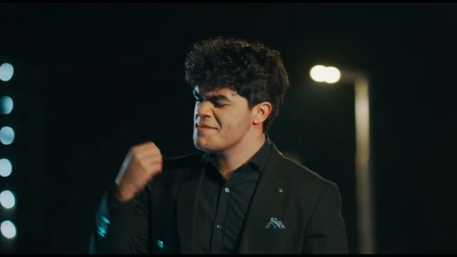 Komron Axmedjanov - Yig'lamagina | Комрон Ахмеджанов - Йигламагина смотреть онлайн