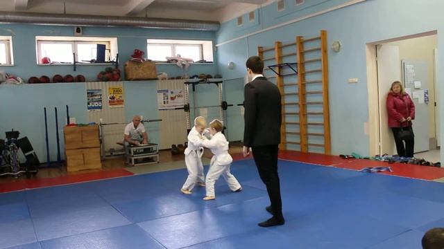 Миша Семенов. Дзюдо 24.042016 1 схватка смотреть онлайн