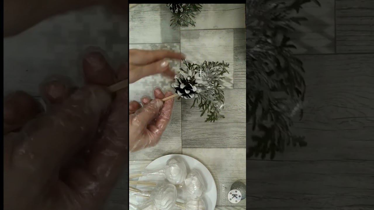 DIY a sweet bouquet for Christmas #shorts #christmas #diy смотреть онлайн