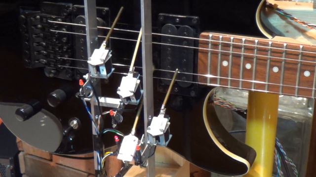 Robot Band The Bit-52's cover Private Idaho by The B-52's смотреть онлайн