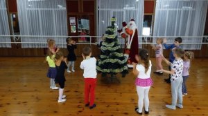 Песня танец Ёлочка