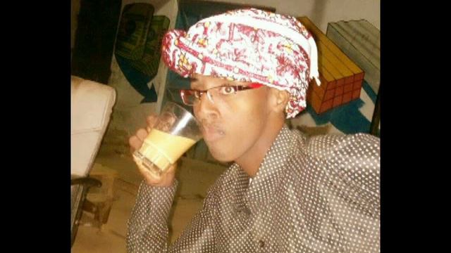Hees Bilaa Music Codkii Macaanaa Ee Abdirashiid Abdullahi Warsame смотреть онлайн