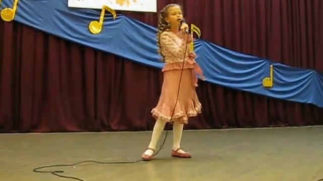 "Легкий ветер заиграл в волосах"... смотреть онлайн