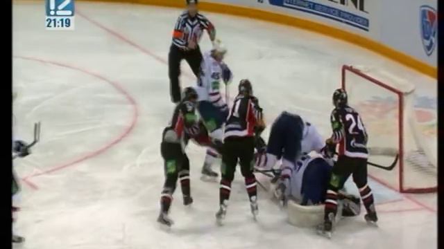 Авангард : Сибирь - 2:0 смотреть онлайн