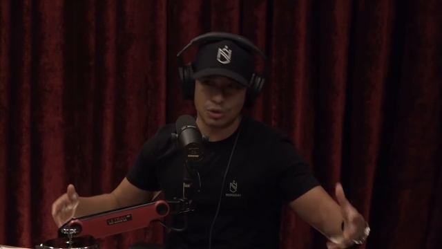 What Motivated Nims Purja to Climb 14 of the World's Tallest Mountains смотреть онлайн