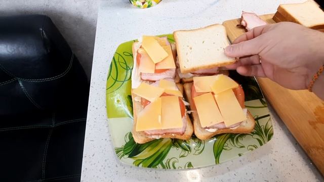 СЭНДВИЧИ НА ГРИЛЕ ВКУСНЫЙ ЗАВТРАК смотреть онлайн