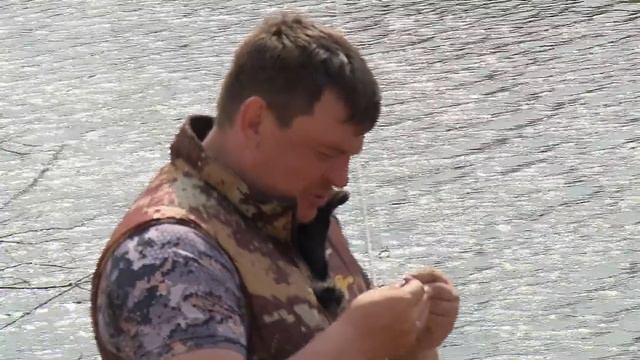 УРА! Рыбалка началась! Щука на джиг. смотреть онлайн