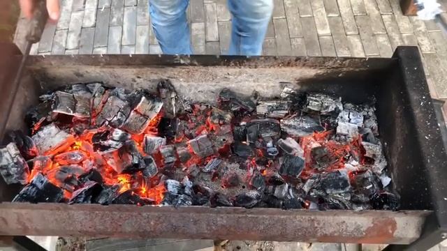 САЛО С КАРТОШКОЙ НА МАНГАЛЕ! Как приготовить самый вкусный шашлык из картошки и сала смотреть онлайн