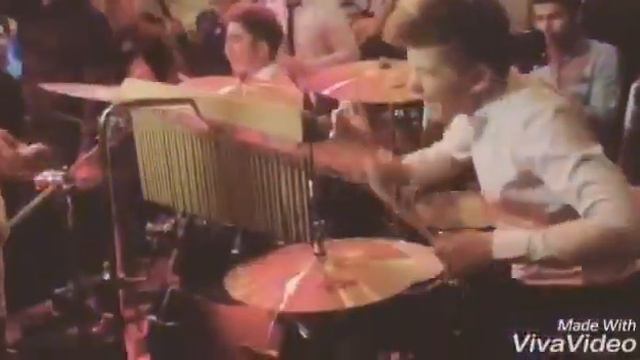 Janob Rasulni sozandasi Anvar udarnikni aylantirip chaldi. смотреть онлайн