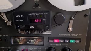 Катушечный магнитофон Akai GX 625