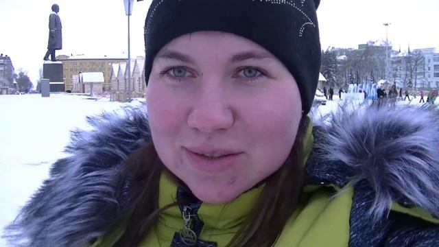 ВЛОГ/ЕДЕМ В ЦЕНТР ГОРОДА/ПЛ.КУЙБЫШЕВА/ОГРОМНАЯ ЕЛКА/КАТАЕМСЯ/ПРИГОТОВИТЬ БЫСТРЫЙ УЖИН смотреть онлайн