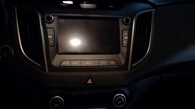 Подключение видео регистратора к плафону освещения салона в Hyundai Creta смотреть онлайн