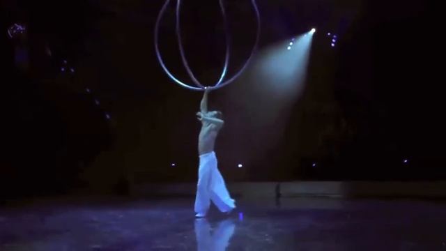 2-zen-O, Crossed Wheel performance at "Idol" Moscow Circus Festival 2015! смотреть онлайн