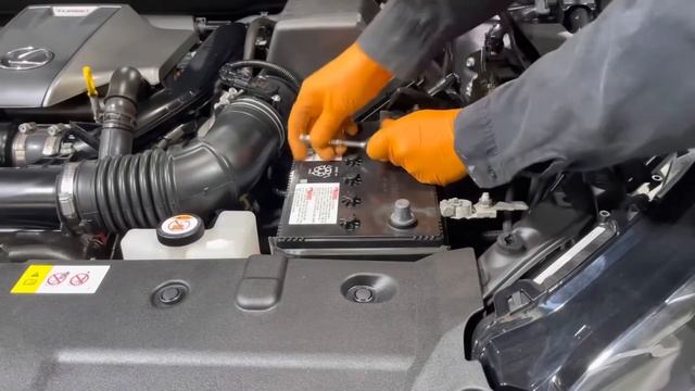 2015-2021 Lexus NX200t NX300 Battery Replacement Instructions смотреть онлайн