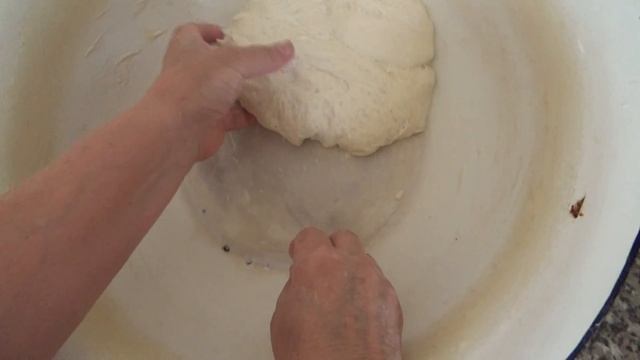 БАБУШКИНЫ ПИРОЖКИ с зеленью и мясом. Как приготовить пирожки на сковородке? Рецепт пирожков смотреть онлайн