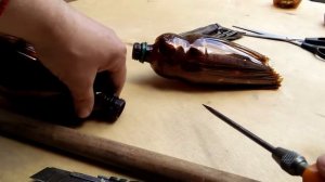█ Как сделать МЕТЛУ, веник из пластиковых бутылок. Broom of the bottles. Своими руками.