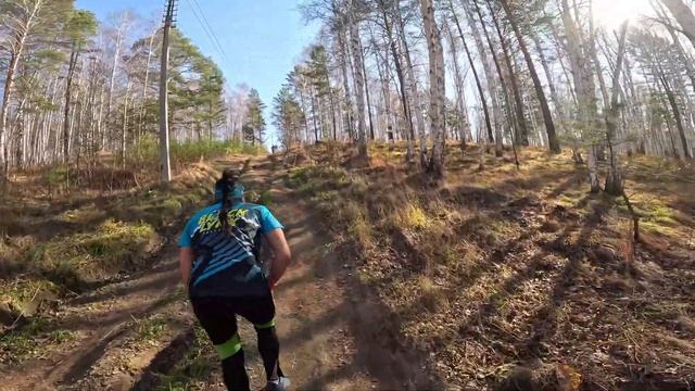 4К UHD 15 окт 23 интереснейший забег в Иркутске – тропа сАМУРАя смотреть онлайн