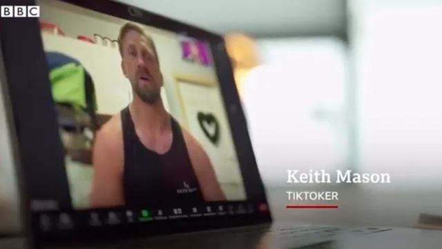 Как TikTok зарабатывает на попрошайничестве сирийских детей - BBC News Русская служба смотреть онлайн