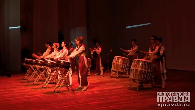 В Волгограде открылся центр корейской культуры «Миринэ» смотреть онлайн