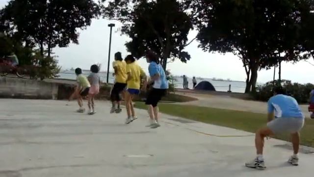 SkipFit System-Giant Rope Skipping смотреть онлайн