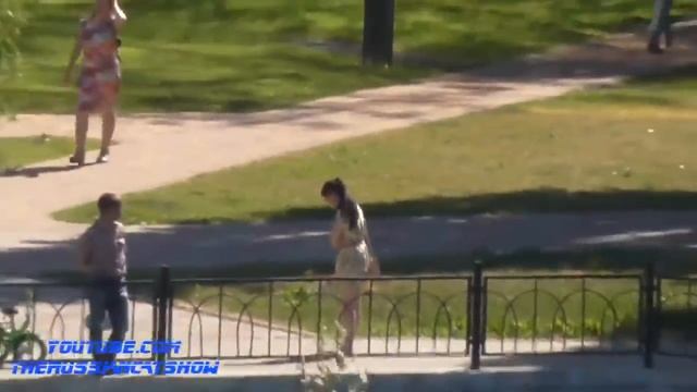 Как познакомиться с девушкой, когда ты немного застенчив/How to meet a girl смотреть онлайн