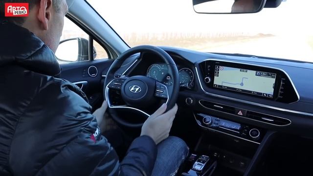 Hyundai Sonata 2019 (2.5 MPI): первый тест на дорогах Тамани смотреть онлайн