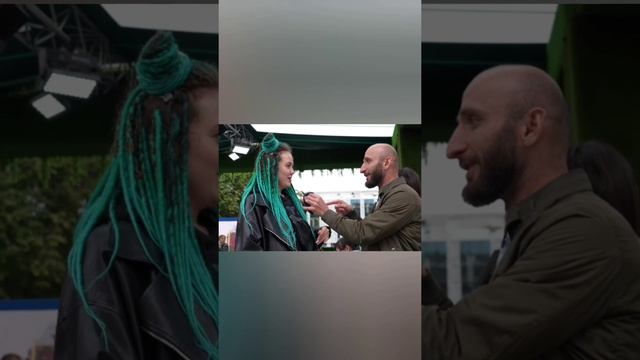 Блиц-опрос с Омаром | Омар в Большом городе смотреть онлайн