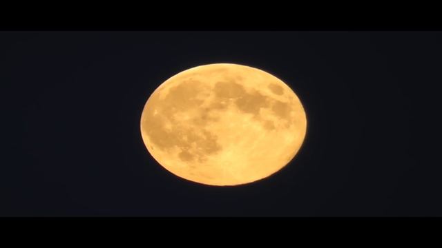 Test zoom Panasonic HC V500 full moon смотреть онлайн