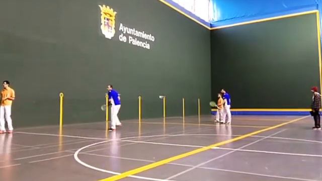 Semifinales, Alfonso y Guille vs Sergio y Cristian, primer set смотреть онлайн