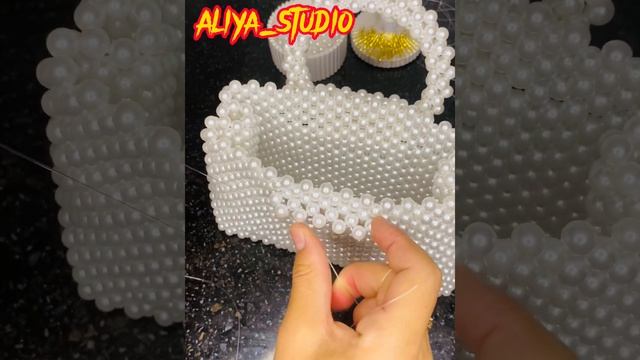 сумки из бусин новая модель / мастер класс / tutorial beaded bags #ручнаяработа #мастеркласс смотреть онлайн