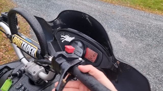 2010 Polaris Dragon RMK 800 смотреть онлайн