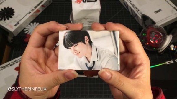 Stray Kids "GO LIVE (GO生)" Explosion Box