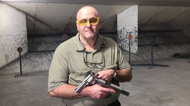 Rivalutiamo il .357 Magnum: sfida tra revolver e 1911 смотреть онлайн