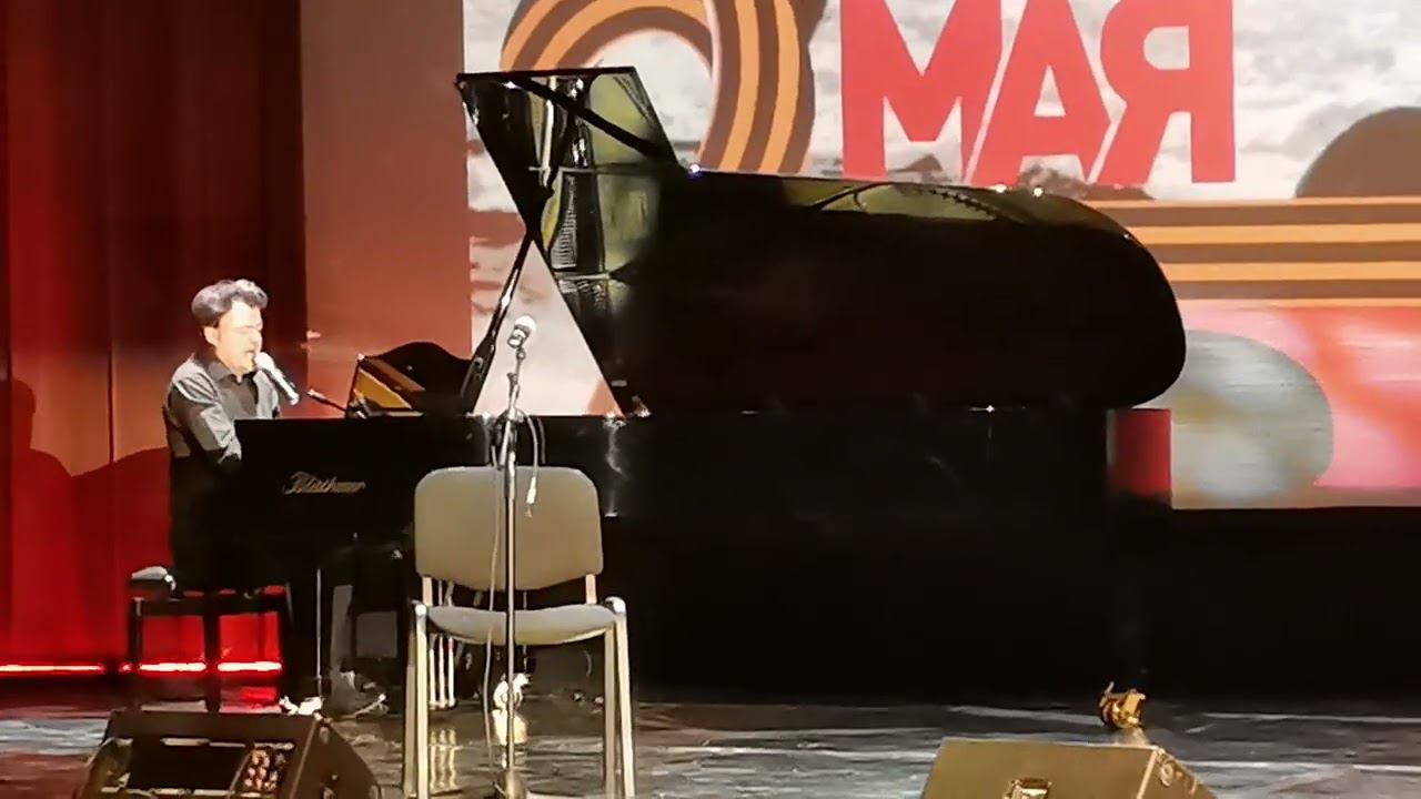 Иван Ялынский "Бери шинель, пошли домой" 9 мая 2022 смотреть онлайн