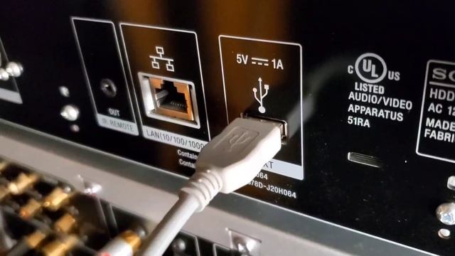 How I connect my CD/SACD player and HI-RES player to my DAC and a look at the inputs and outputs смотреть онлайн