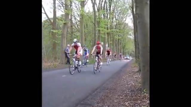 Giro di Amerongen смотреть онлайн