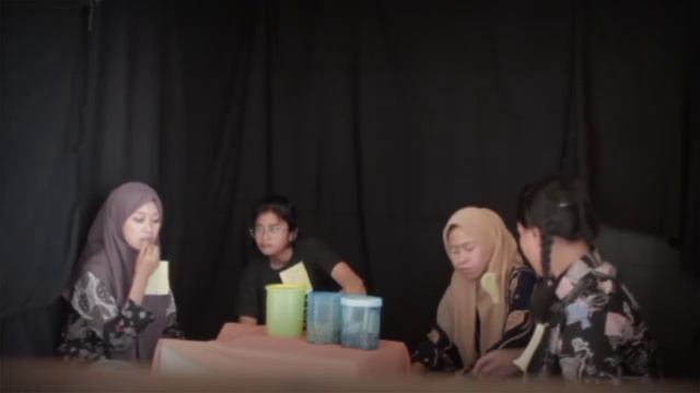 "AYAHKU PULANG" Karya Usmar Ismail смотреть онлайн
